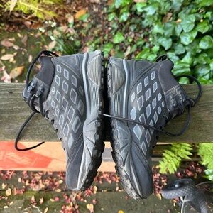 The North Face Endurus Hike Mid GTX - Men’s 8.5